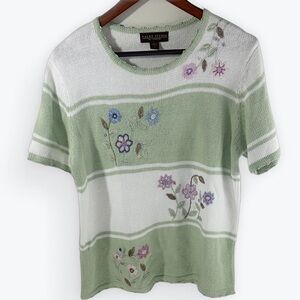 Vintage Sag Harbor Green and White Floral Knit Short Sleeve Top Size Medium